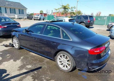 2015 Audi A4 2.0T Premium из США, поврежденный, VIN WAUBFAFL2FN030737